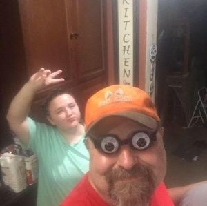 Meet your Posher, Bill